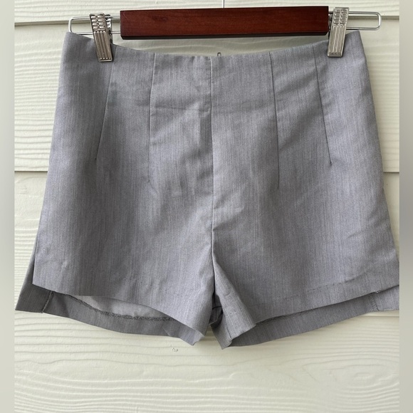 Jay brand soft gray shorts size small - Picture 1 of 4